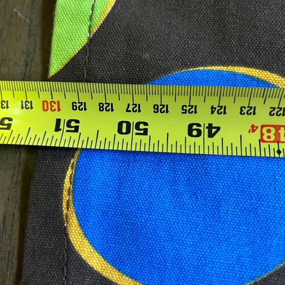 Buckhead Betties Multi-colored Tablecloth - Picture 3 of 4